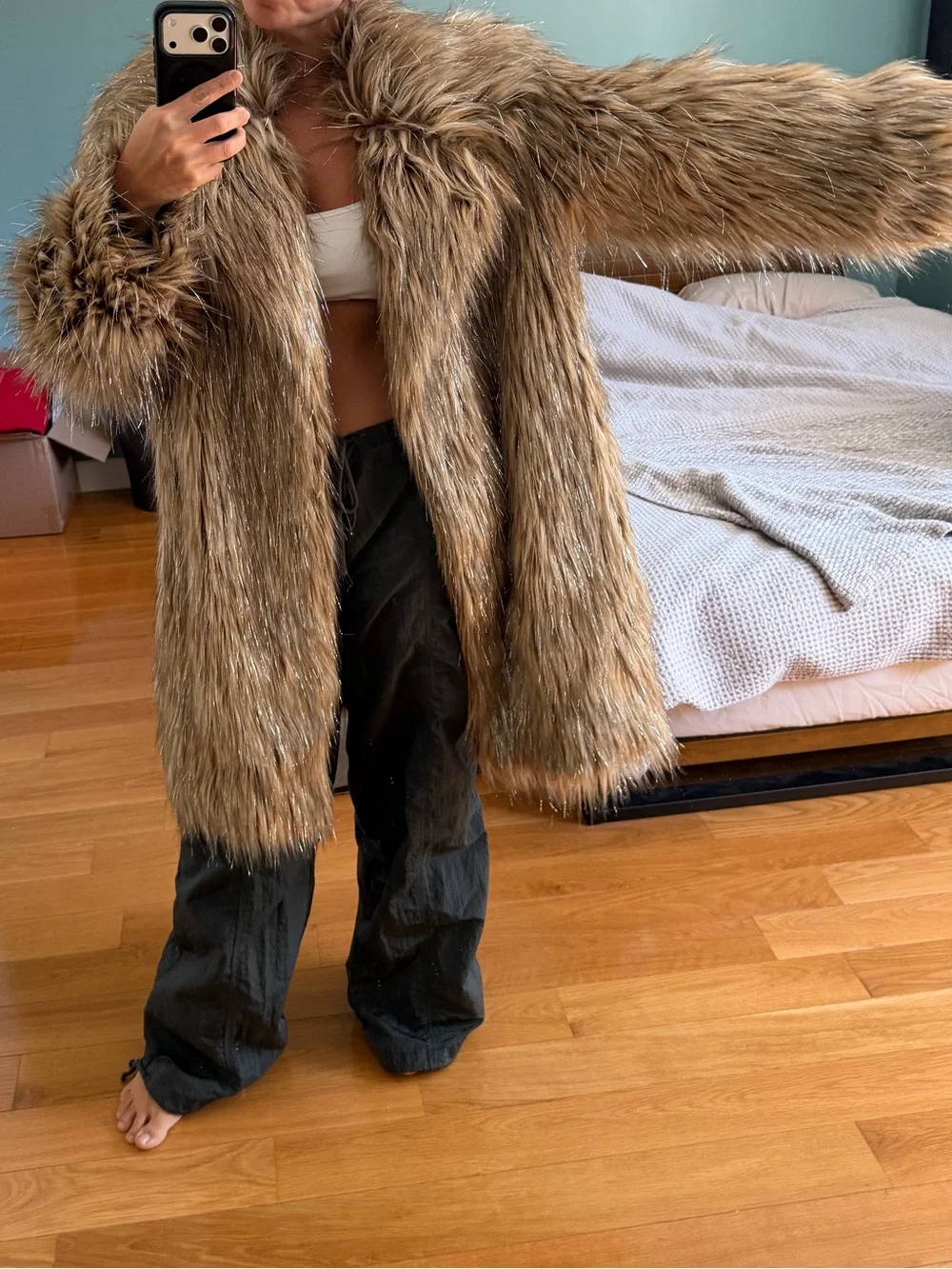Badgley Mischka Faux Fur Coat in Taupe and silver strands - Picture 2 of 4